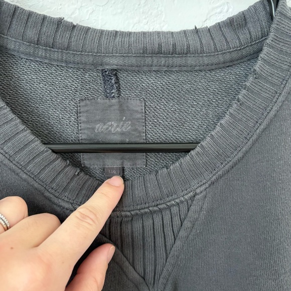 Aerie Oversized Gray Sweatshirt, Size Large - Picture 3 of 4